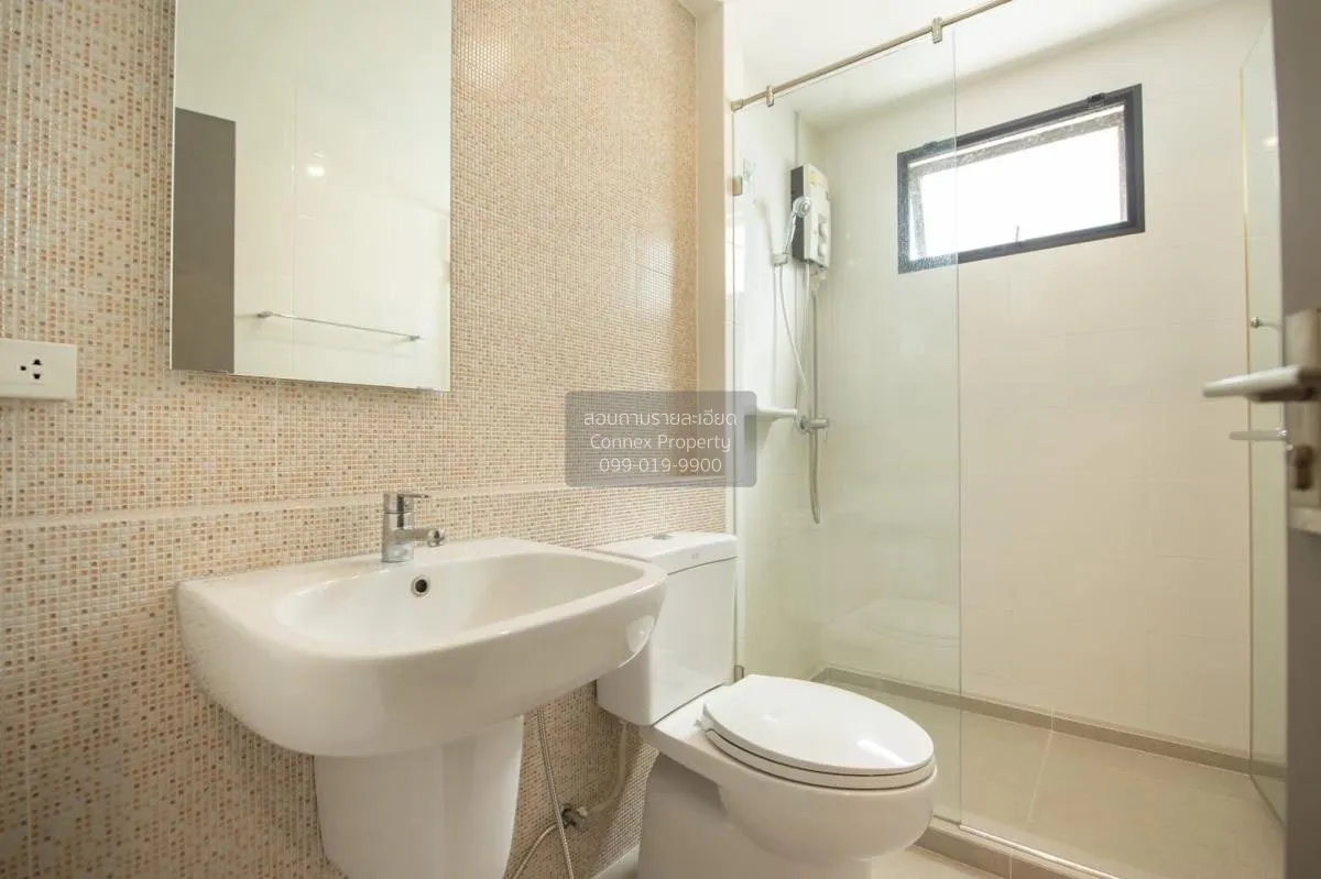 For Sale Townhouse/Townhome  , LANDMARK EKAMAI-RAMINDRA , Lat Phr