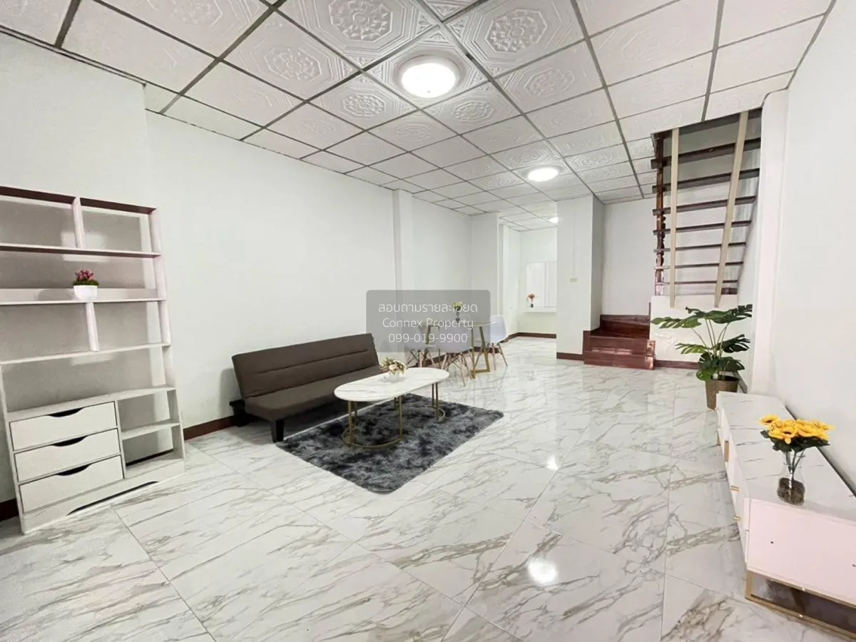 ขายทาวน์เฮ้าส์/ทาวน์โฮม  เลิศอุบล วัชรพล รามอินทรา รีโนเวทใหม่ ท่ 3