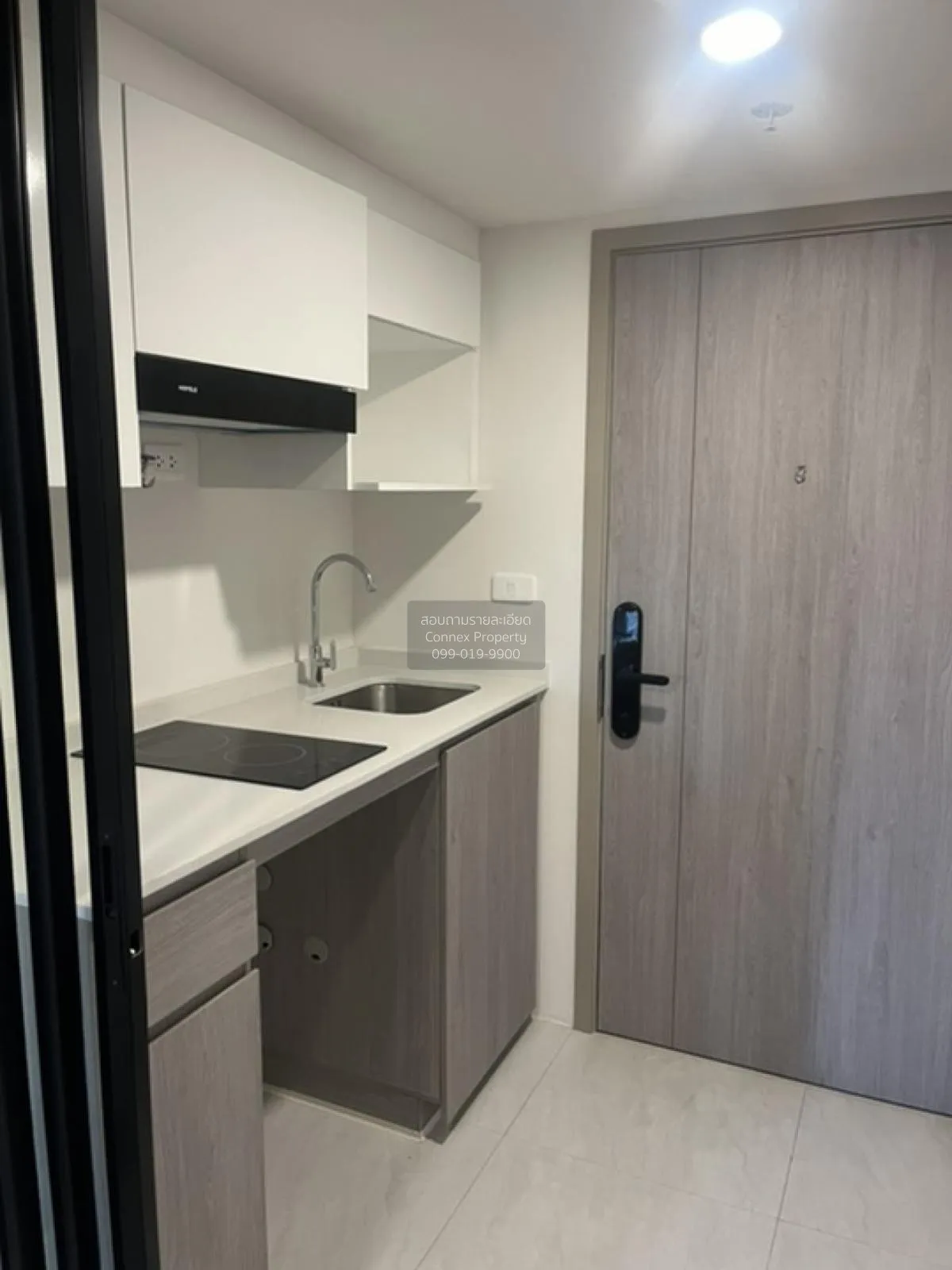 ขายคอนโด  ออริจิ้น ปลั๊ก แอนด์ เพลย์ รามคำแหง ทริปเปิ้ล สเตชั่น ด 3