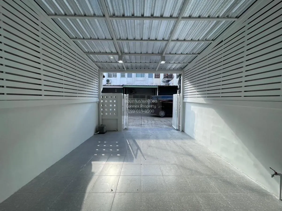 For Sale Townhouse/Townhome  , Klang Soi Village 2 , newly renova 3