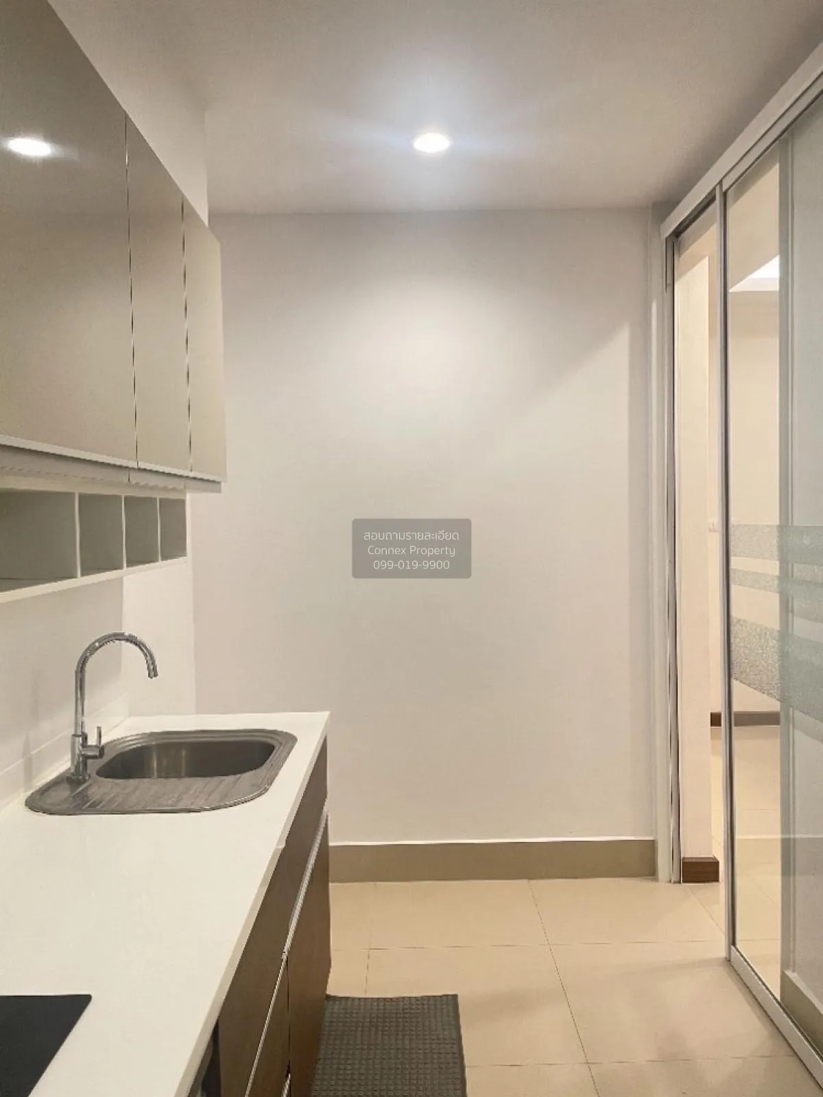 For Sale Condo , Supalai Elite Phayathai , high floor , corner un