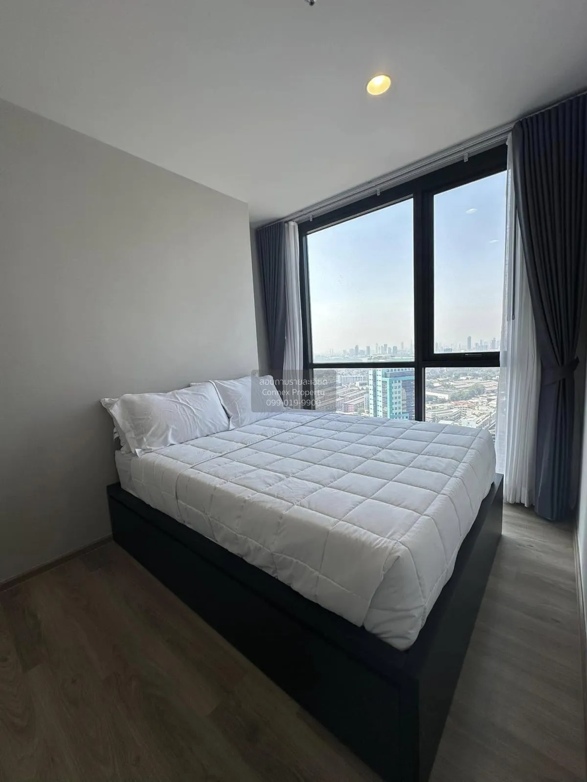 For Sale Condo , Oka Haus Sukhumvit 36 , high floor , river view  3