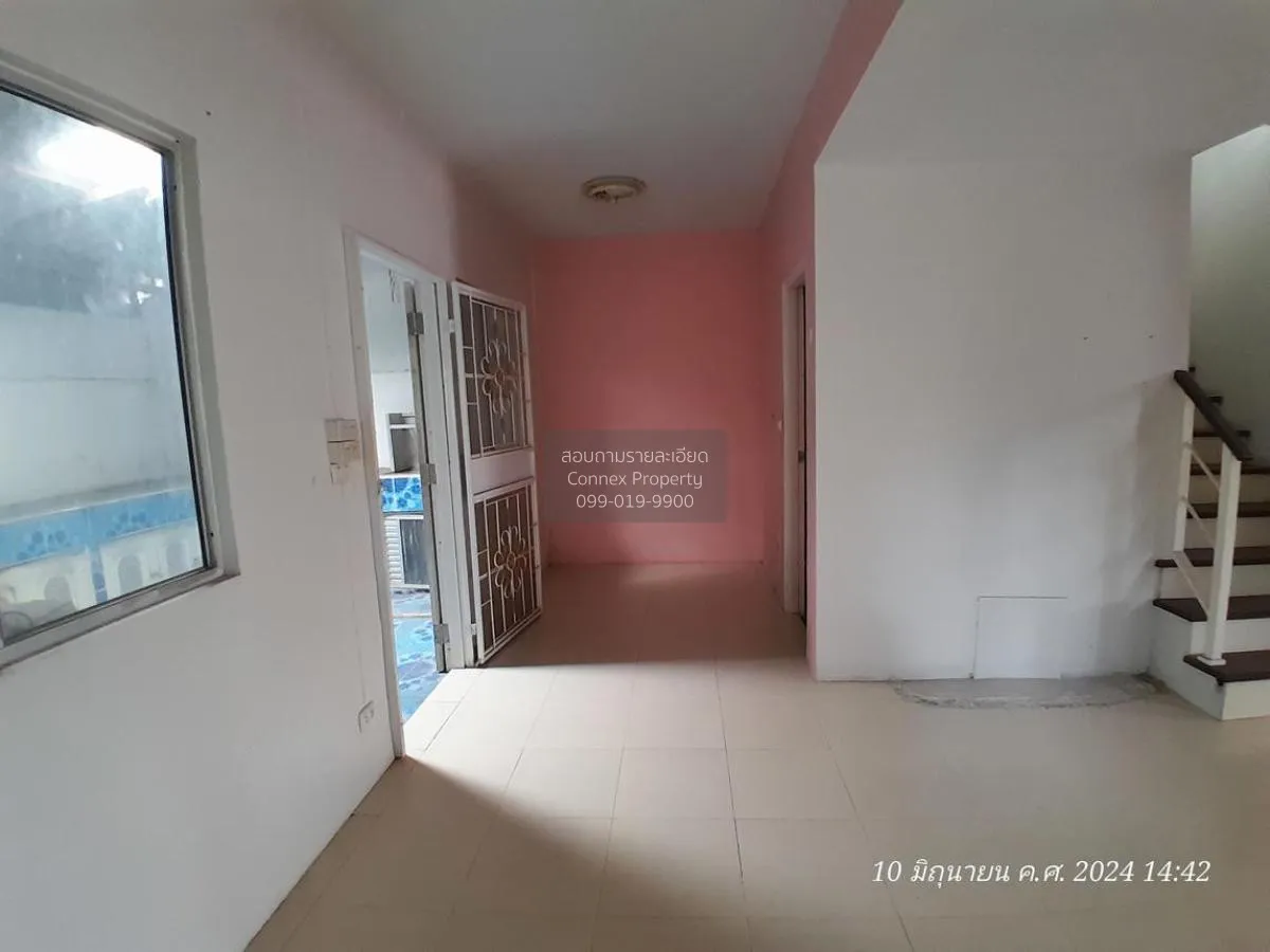 For Sale House , Baan Pruksa 51 Chalongkrung , Lam Pla Thiw , Lat 4