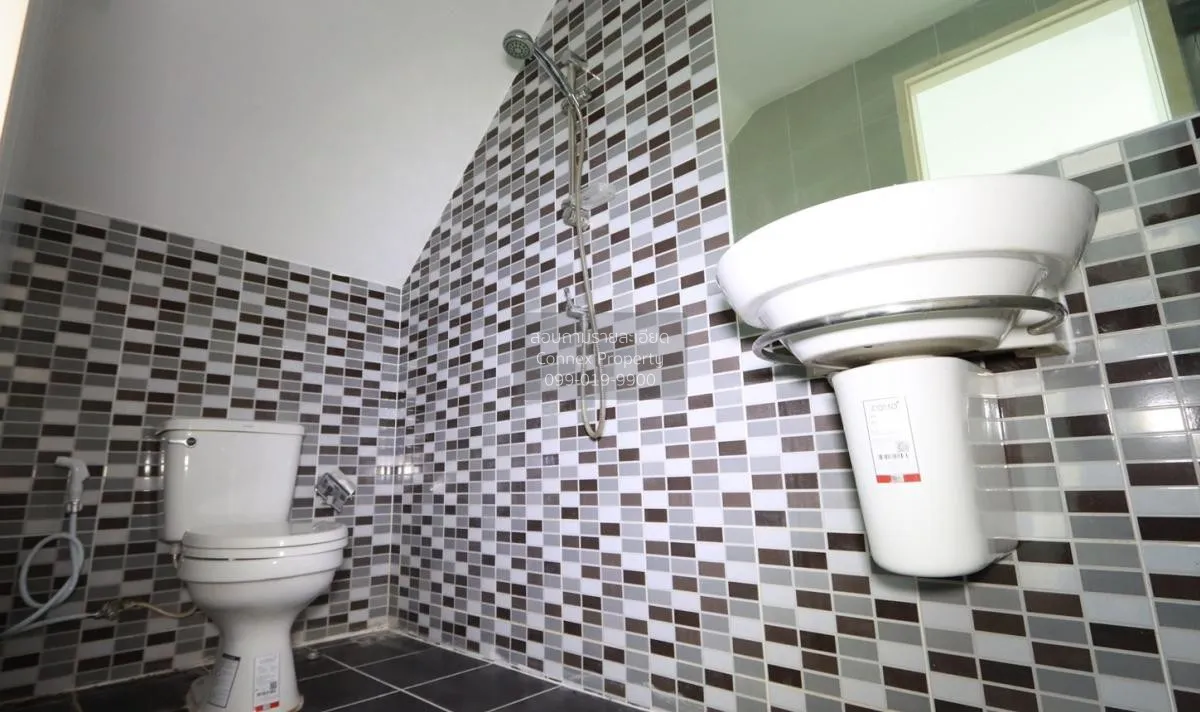 ขายทาวน์เฮ้าส์/ทาวน์โฮม  เนอวานา คัฟเวอร์ อ่อนนุช BTS-อ่อนนุช ลาด