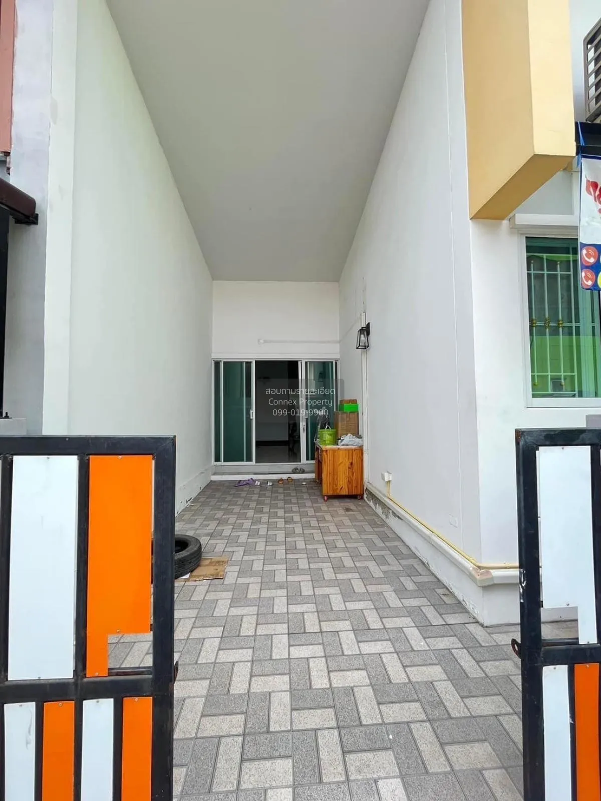 ขายทาวน์เฮ้าส์/ทาวน์โฮม  เดอะมันนี่ มี ถนนเศรษฐกิจ - พุทธสาคร สวน 1