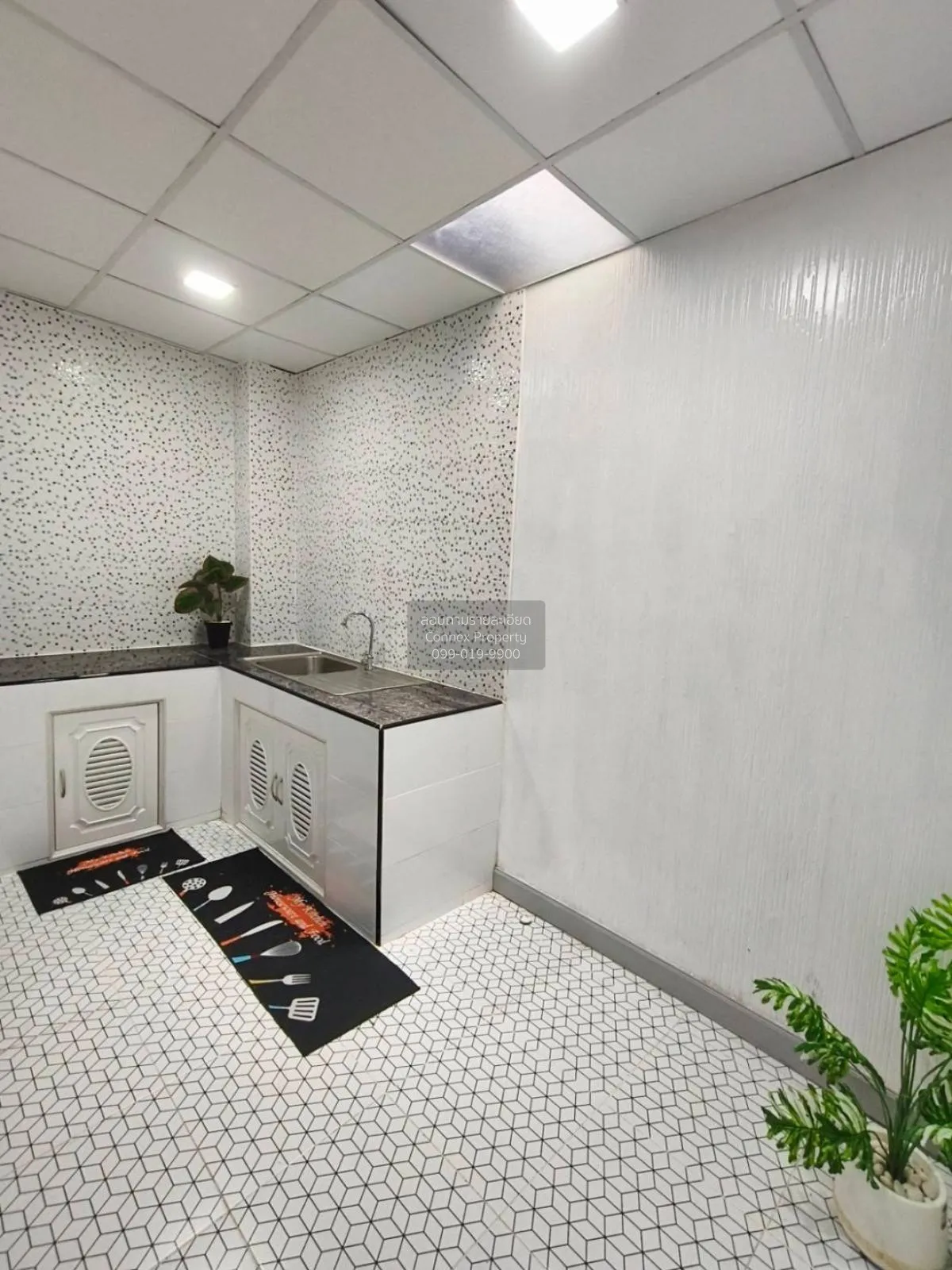 For Sale Townhouse/Townhome  , Sena Villa 4 , newly renovated , S