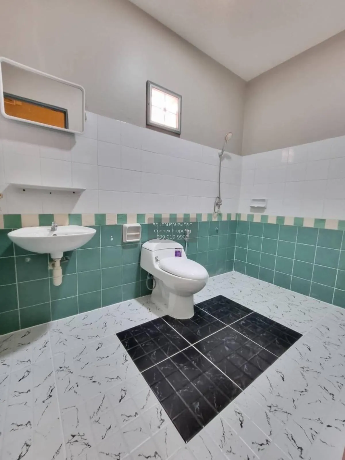 ขายทาวน์เฮ้าส์/ทาวน์โฮม  บ้านพฤกษา 33 บางบัวทอง หน้ากว้าง รีโนเวท