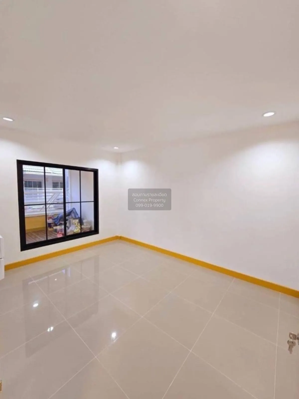 For Sale Townhouse/Townhome  , Baan Buathong 4 Baan Kluay-Sai Noi