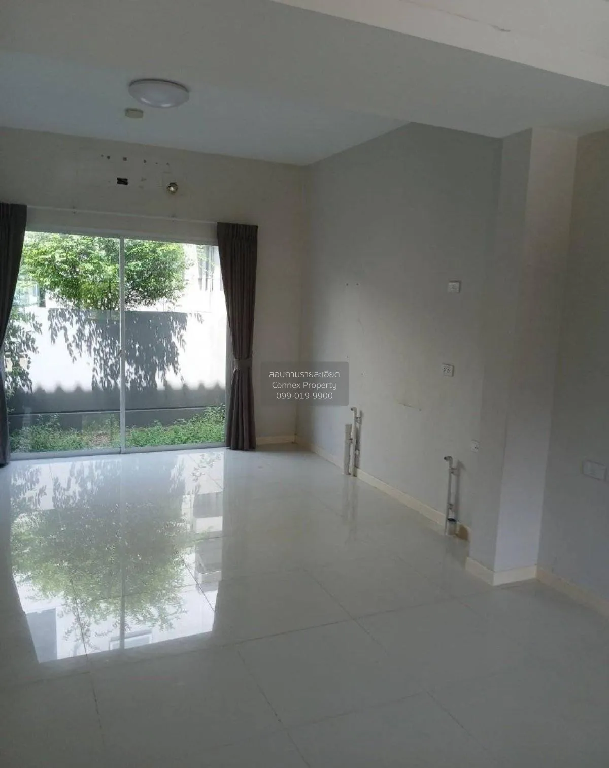 For Sale Townhouse/Townhome  , Indy 2 Srinakarin , Bang Mueang ,  2