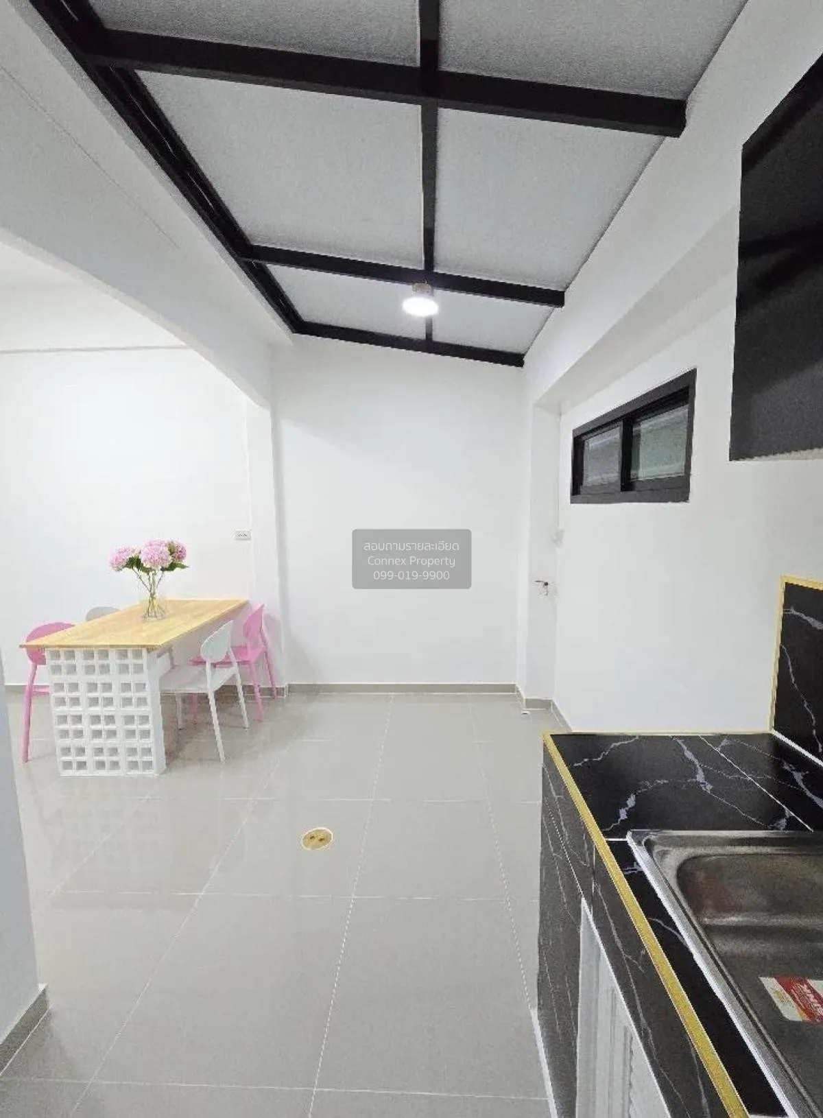 For Sale Townhouse/Townhome  , Baan Nakhonthong Park ville 2 , Sa