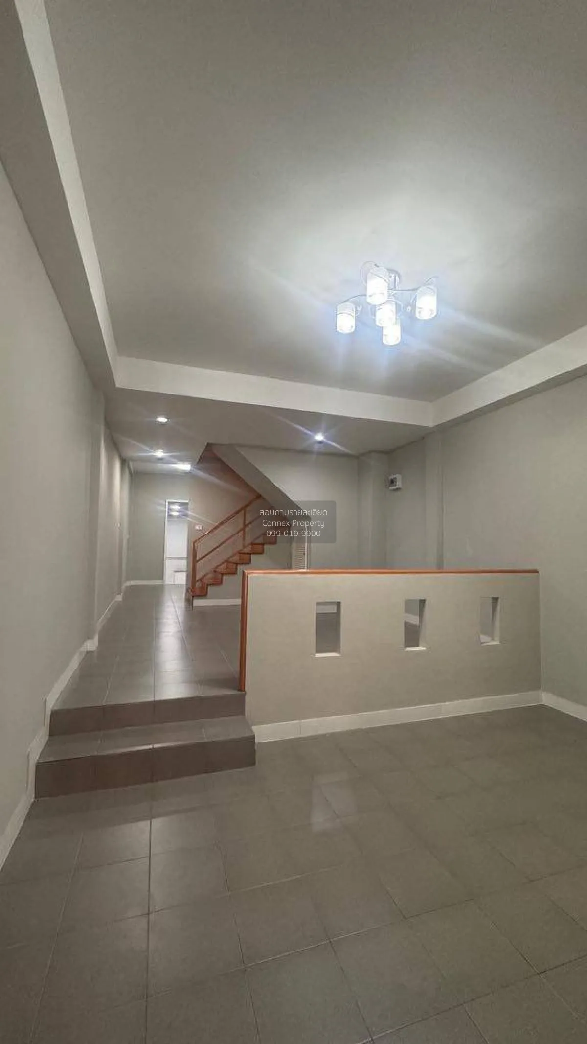 ขายทาวน์เฮ้าส์/ทาวน์โฮม  บ้านฟ้านันทวัน หทัยราษฎร์ รีโนเวทใหม่ มี 3