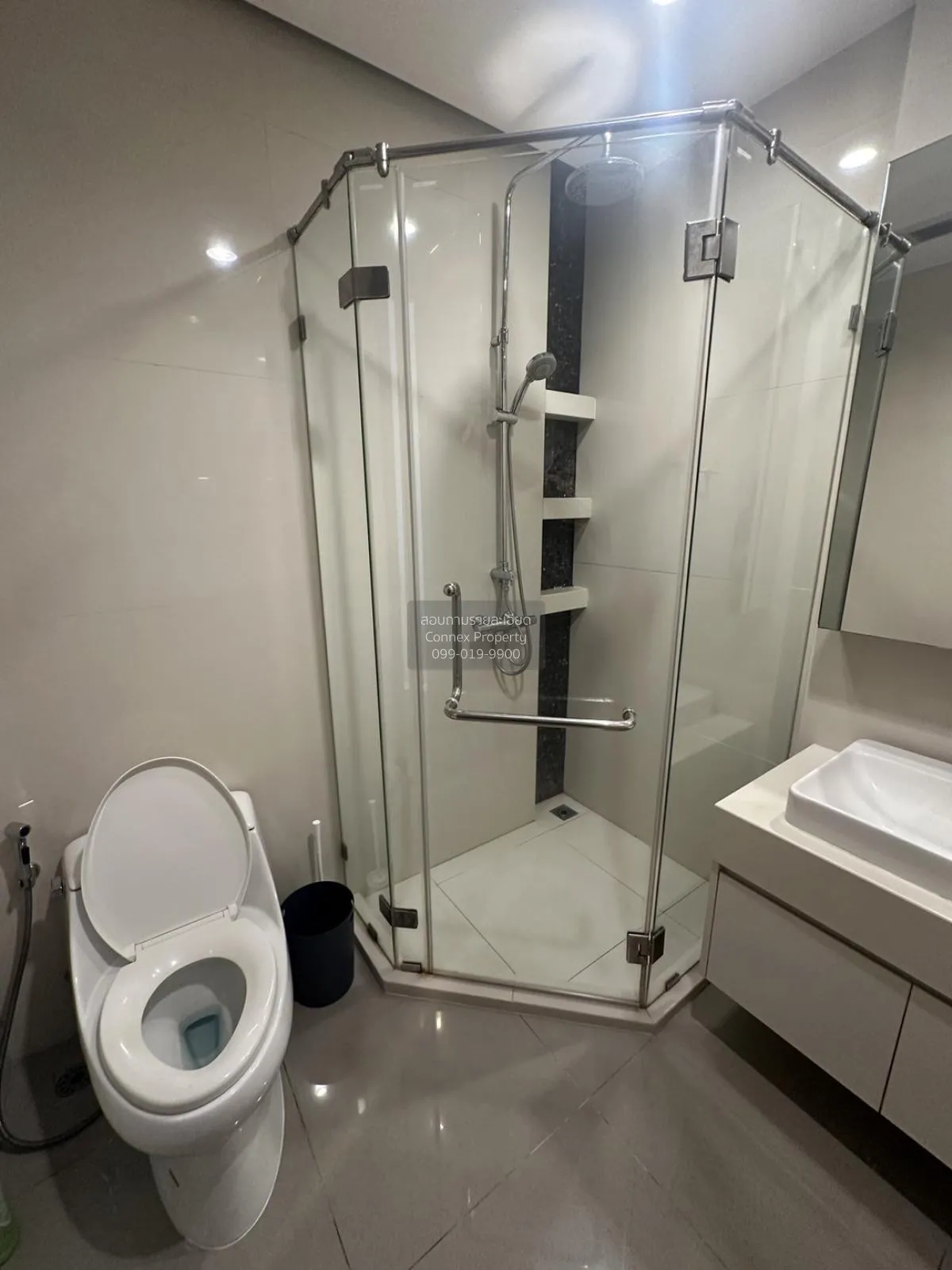 เช่าคอนโด  แม่น้ำ เรสซิเดนท์ BTS-สะพานตากสิน วัดพระยาไกร เขต บางค