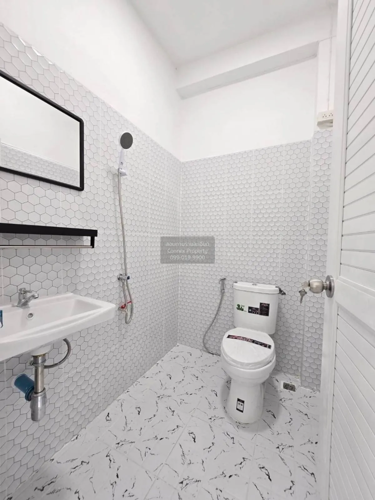 ขายทาวน์เฮ้าส์/ทาวน์โฮม  เรวดี 1 ตลาดขวัญ เมืองนนทบุรี นนทบุรี CX