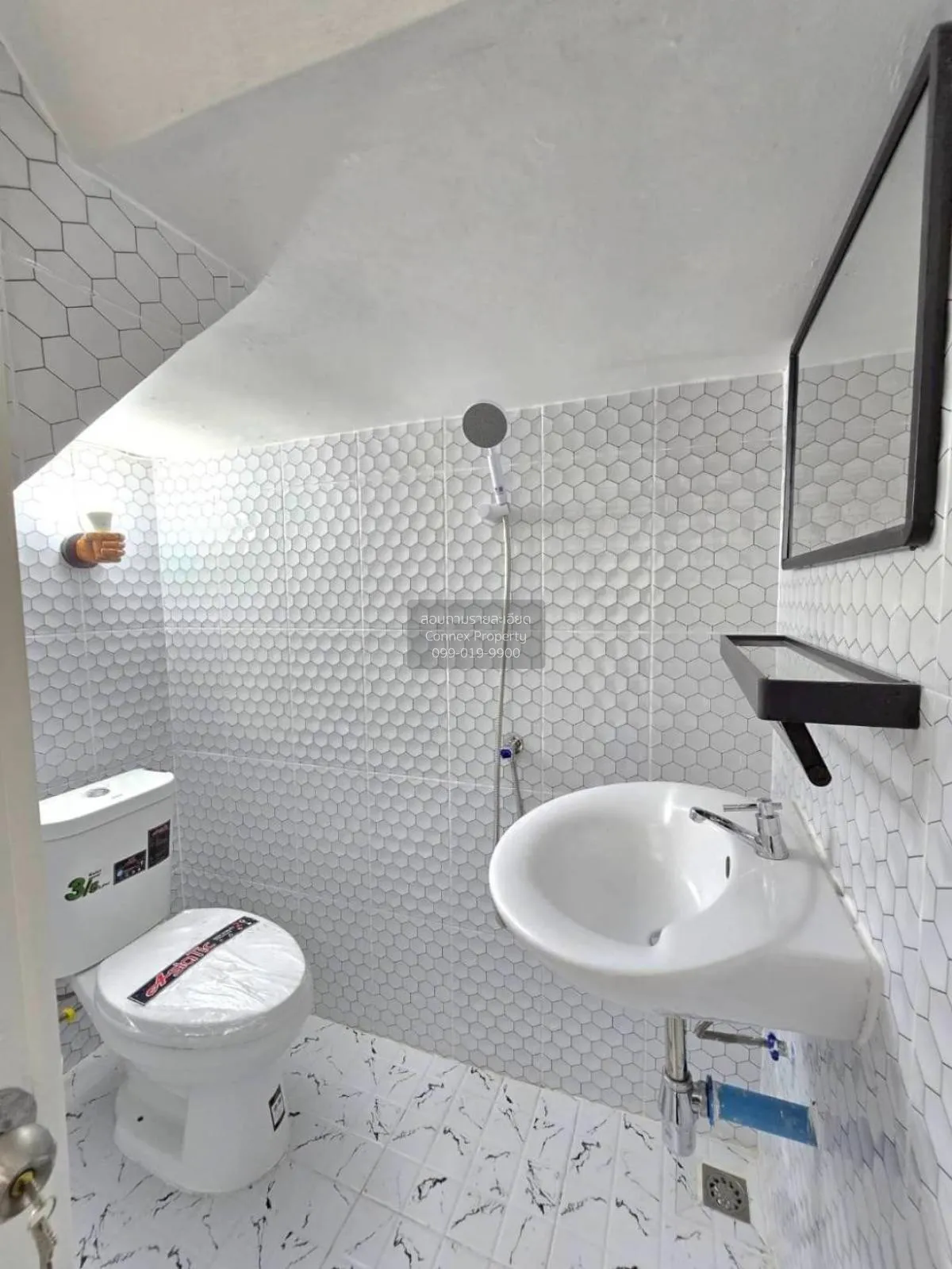 ขายทาวน์เฮ้าส์/ทาวน์โฮม  เรวดี 1 ตลาดขวัญ เมืองนนทบุรี นนทบุรี CX