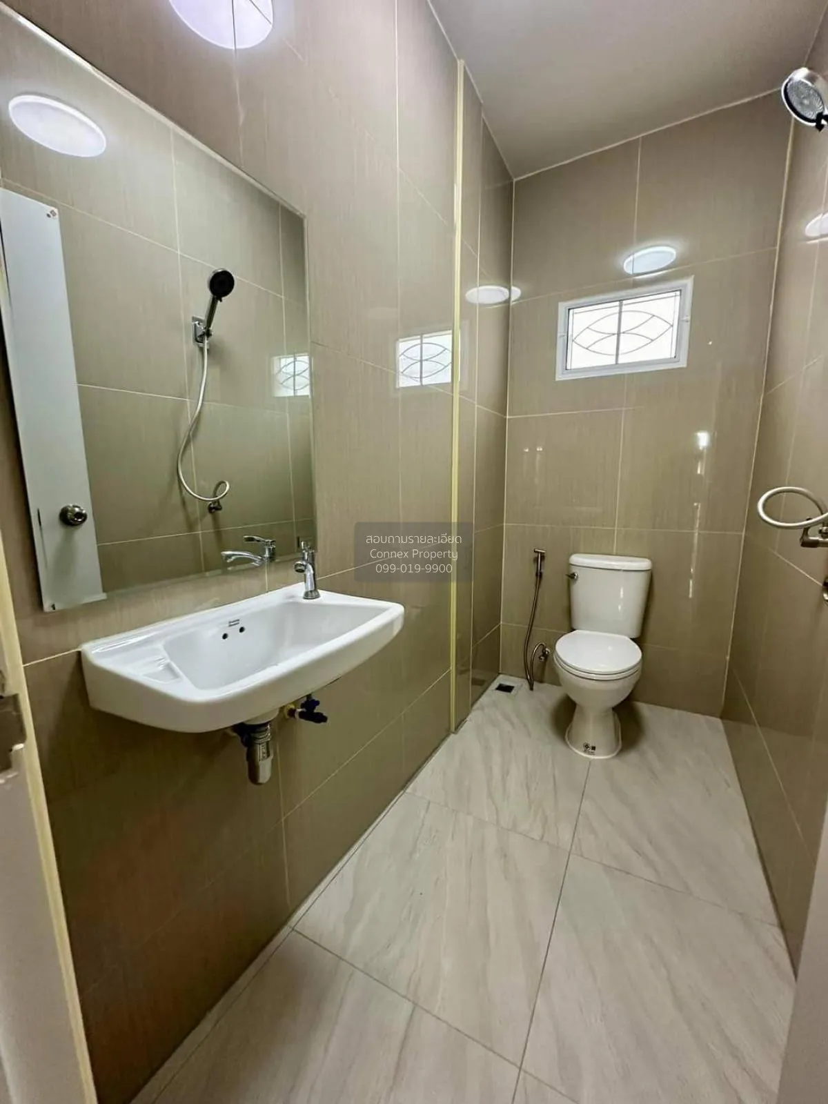 For Sale Townhouse/Townhome  , Siwarat 5 , Krathum Lom , Sam Phra