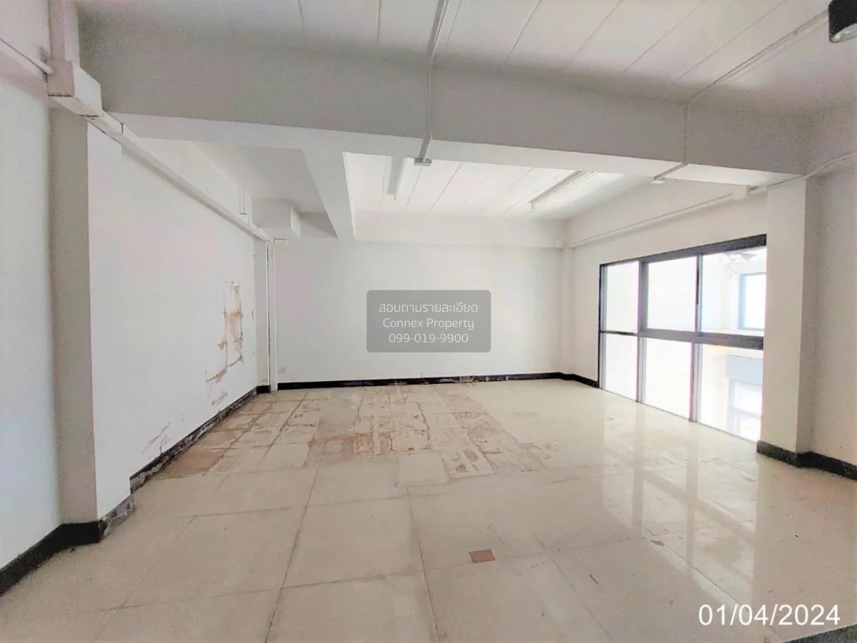 For Sale 3.5-storey Townhouse Nonthaburi Soi Bang Rak Noi 16 , Ba