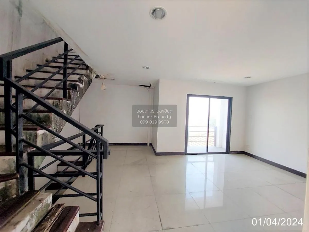 For Sale 3.5-storey Townhouse Nonthaburi Soi Bang Rak Noi 16 , Ba