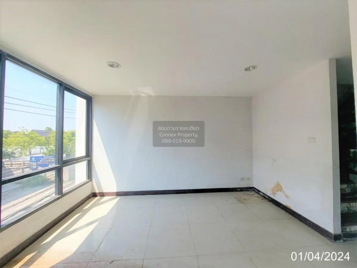 For Sale 3.5-storey Townhouse Nonthaburi Soi Bang Rak Noi 16 , Ba