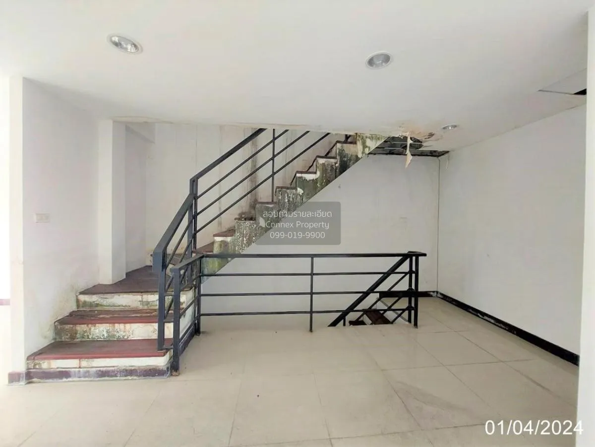 For Sale 3.5-storey Townhouse Nonthaburi Soi Bang Rak Noi 16 , Ba