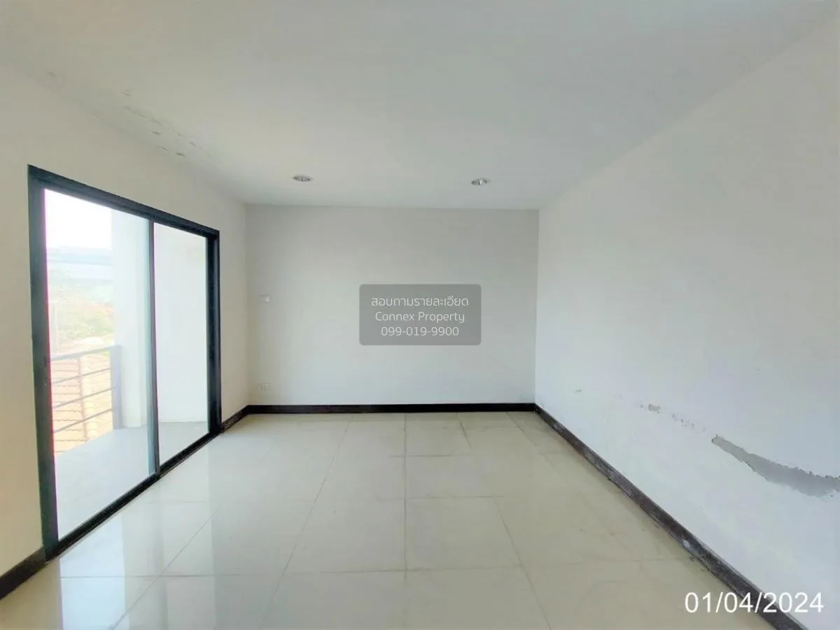 For Sale 3.5-storey Townhouse Nonthaburi Soi Bang Rak Noi 16 , Ba