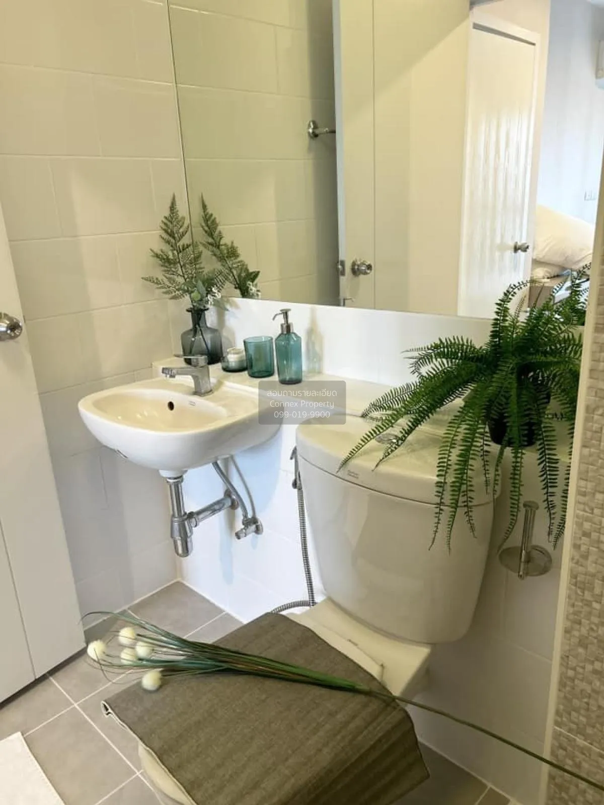 For Sale Condo , Plum Condo Central Station , MRT-Sam Yaek Bang Y