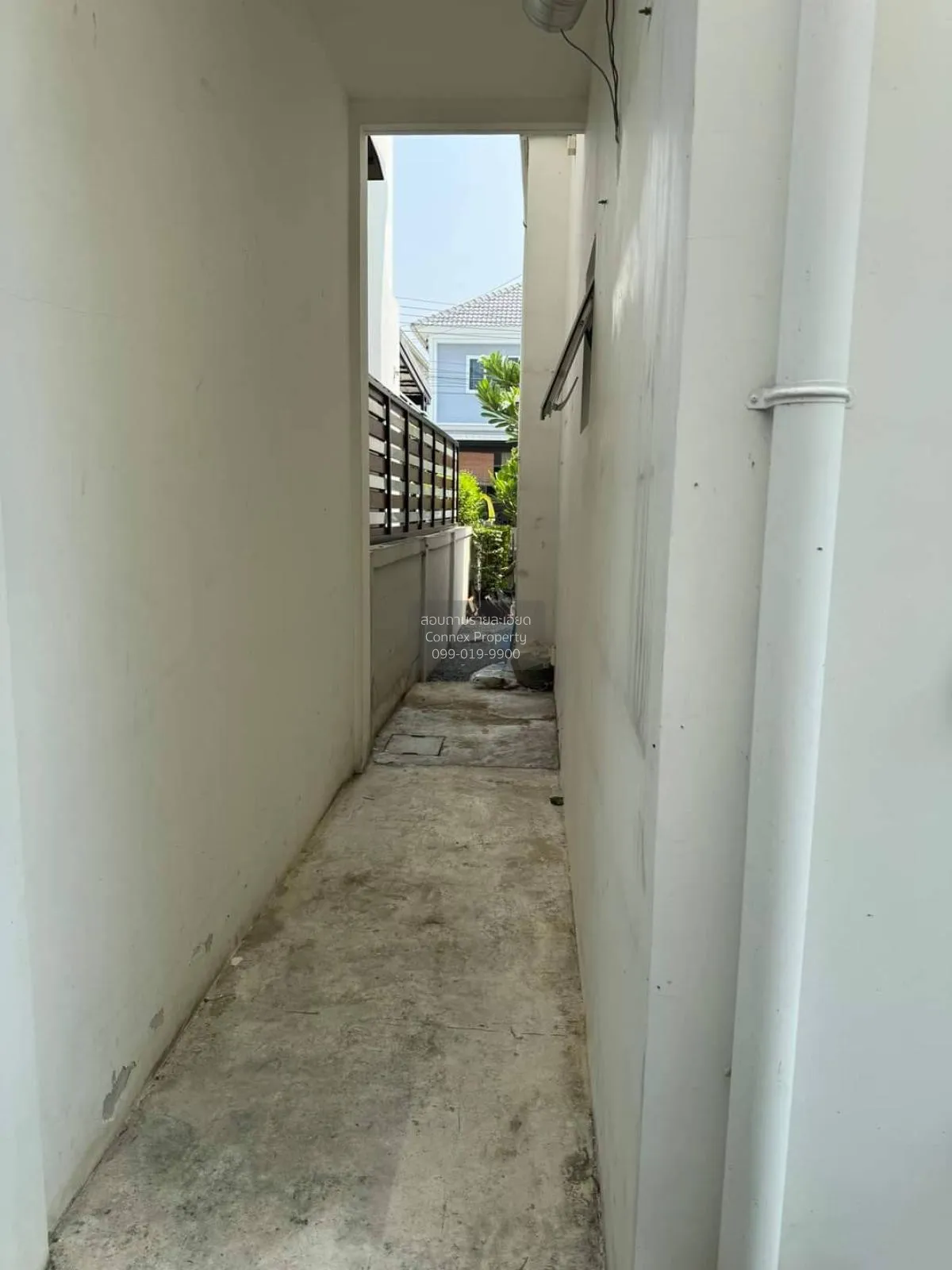 ขายบ้าน  ชวนชื่น พาร์ค อ่อนนุช - วงแหวน ดอกไม้ เขต ประเวศ กรุงเทพ