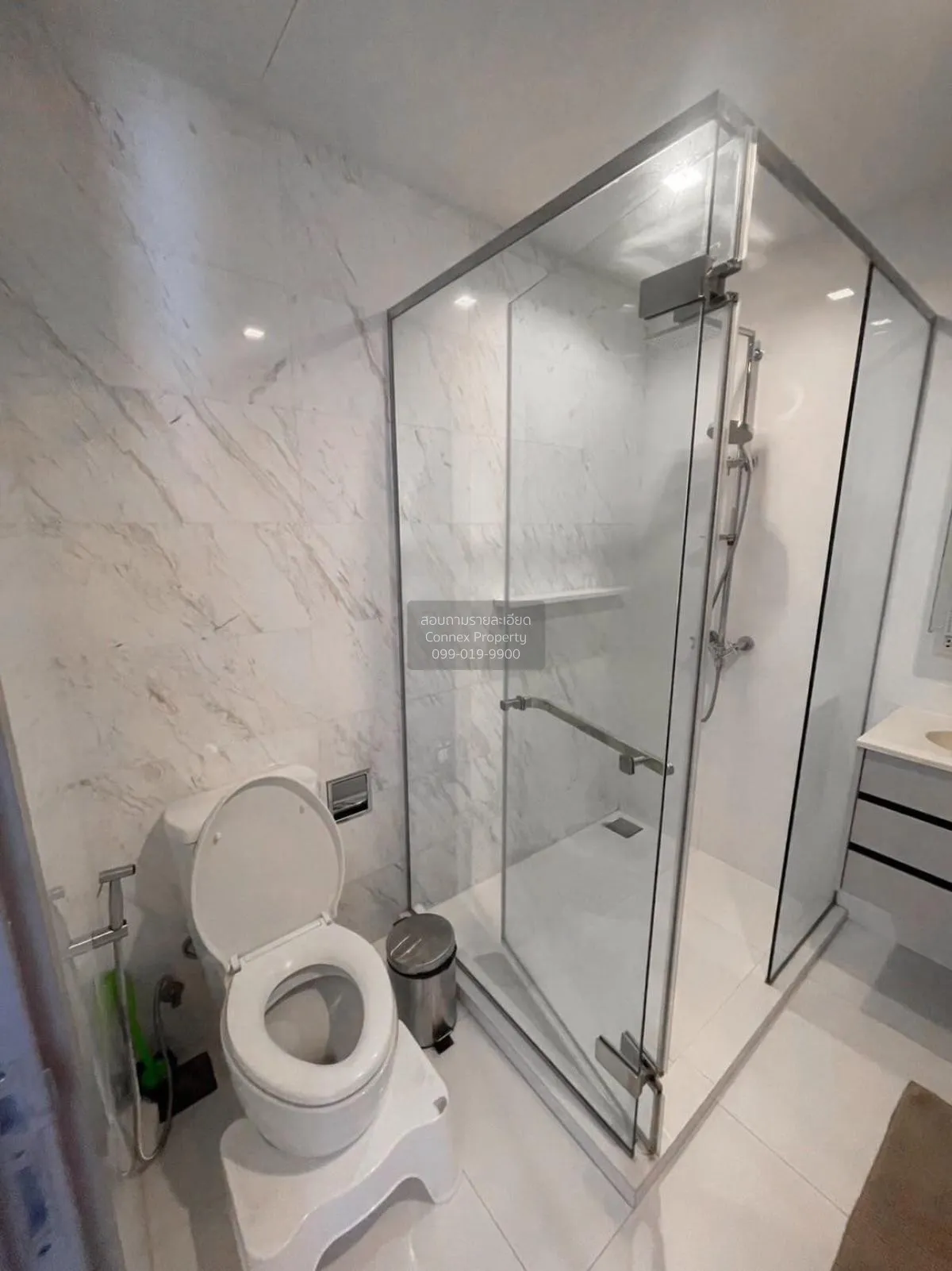 เช่าคอนโด  เอช คิว ทองหล่อ BTS-ทองหล่อ คลองตันเหนือ เขต วัฒนา กรุ