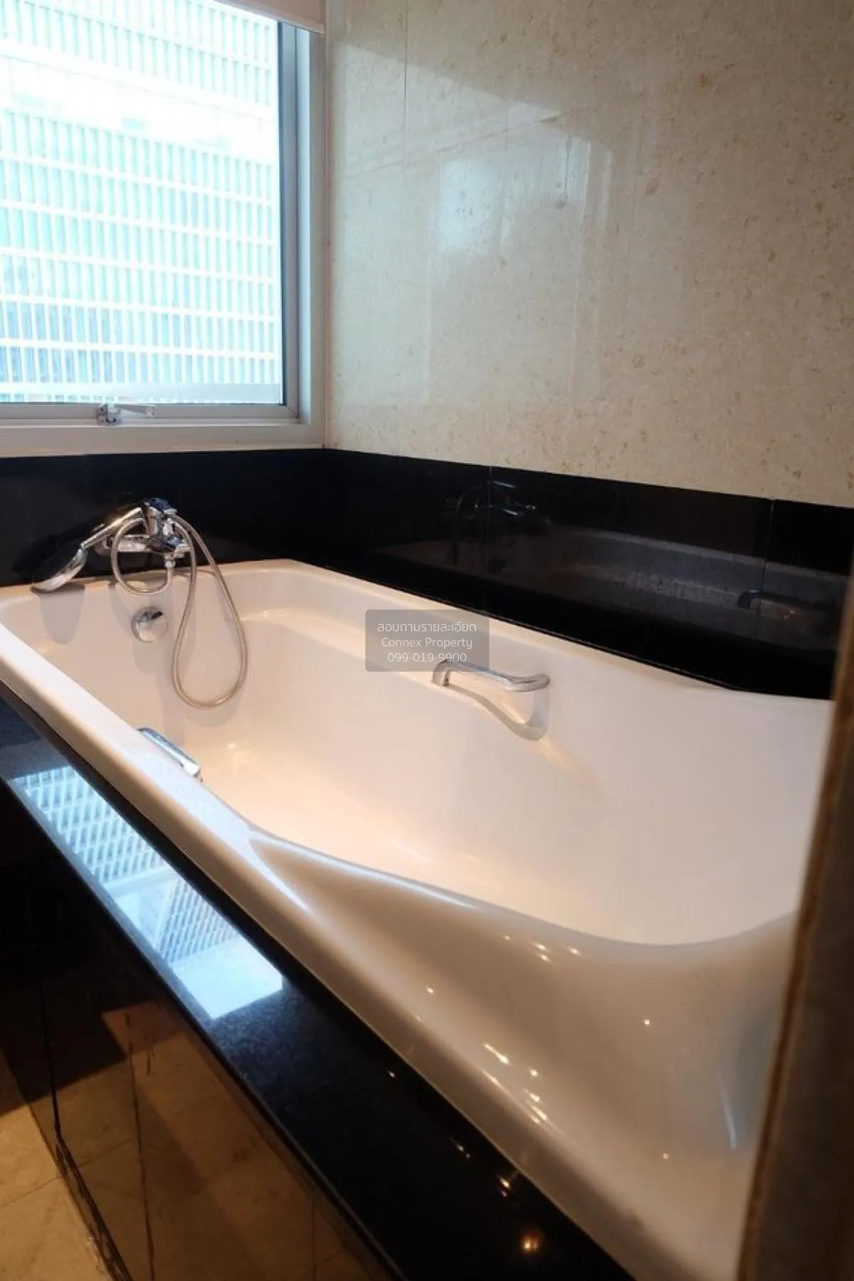 เช่าคอนโด  รอยัล เรสสิเดนซ์ พาร์ค MRT-ลุมพินี ลุมพินี เขต ปทุมวัน