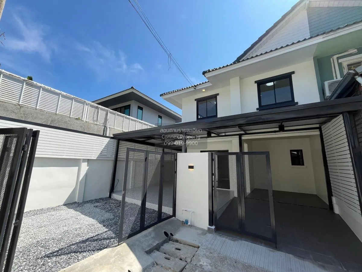 For Sale Townhouse/Townhome  , Baan Pruksa 25 Bangyai , corner un 1