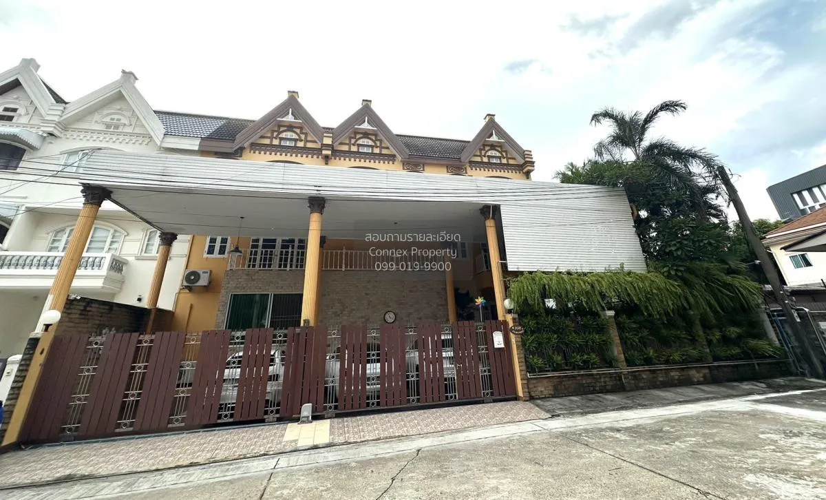 For Sale 3-storey house, Panwadee Village , Wang Thong Lang , Wan 1