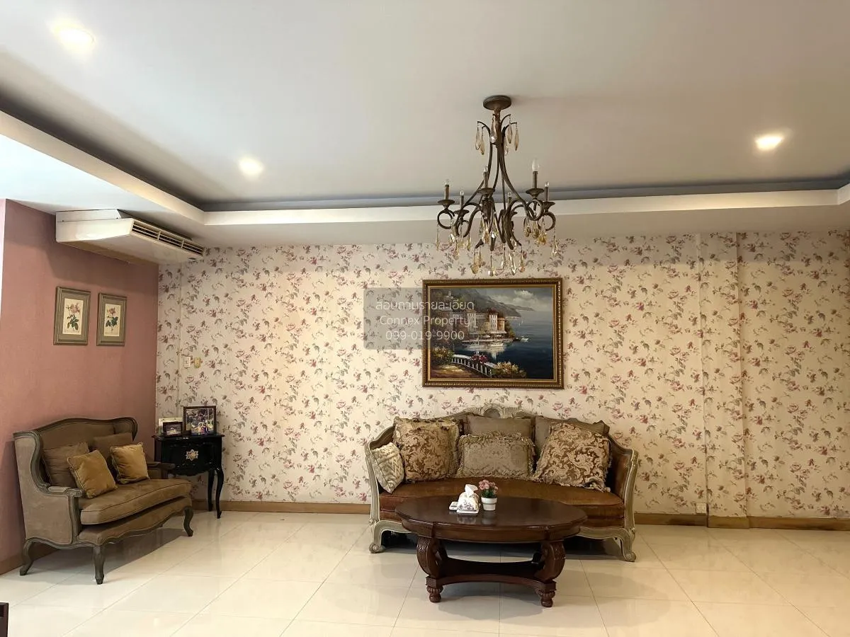 For Sale 3-storey house, Panwadee Village , Wang Thong Lang , Wan