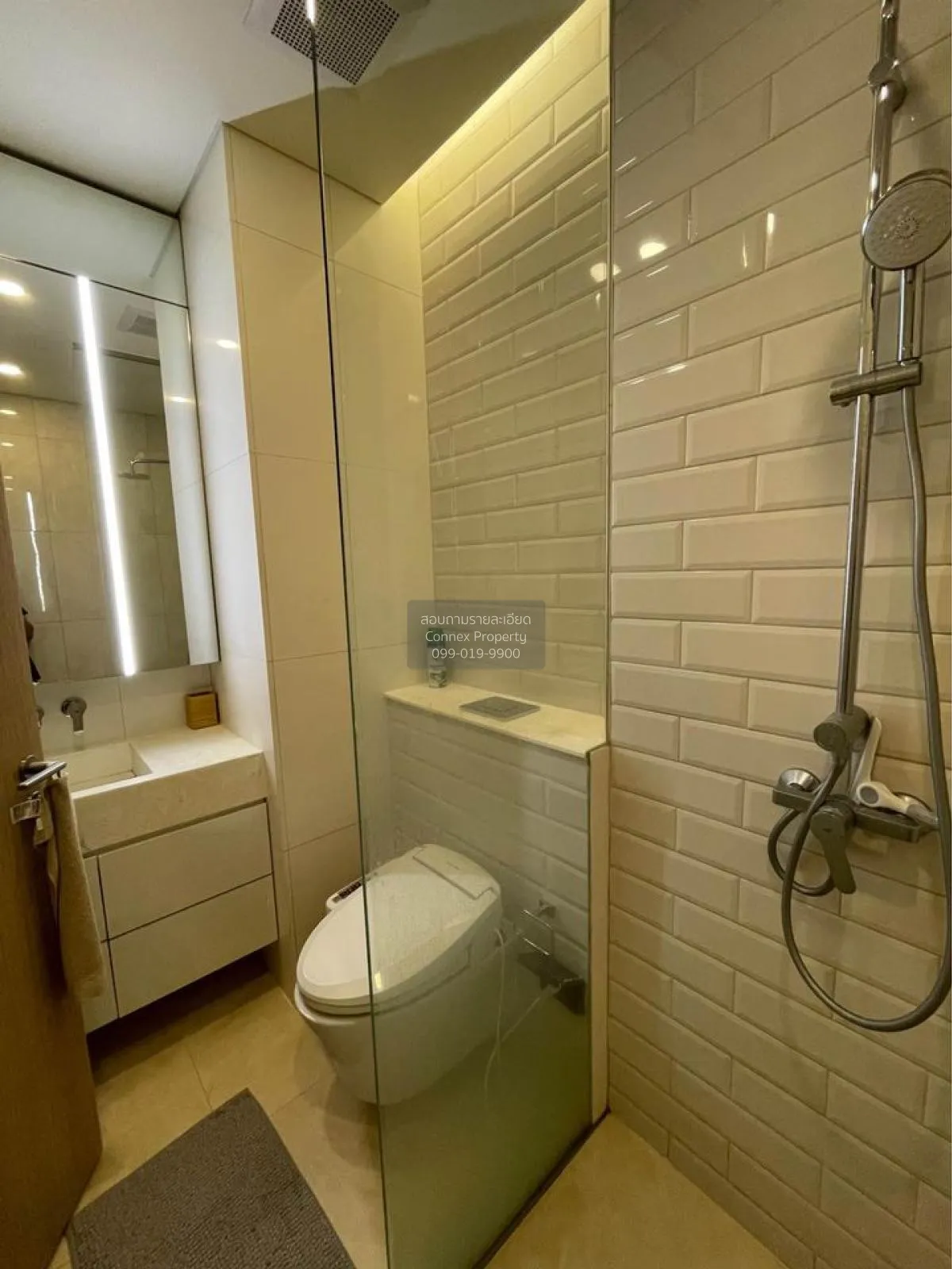 เช่าคอนโด  ไซมิส เอ๊กซ์คลูซีพ 42 BTS-เอกมัย พระโขนง เขต คลองเตย ก