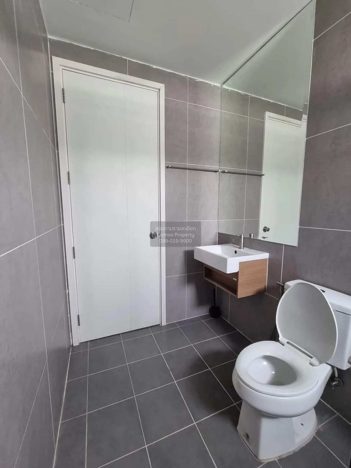 For Sale Townhouse/Townhome  , Happy Ville Donmuang , Si Kan , Do