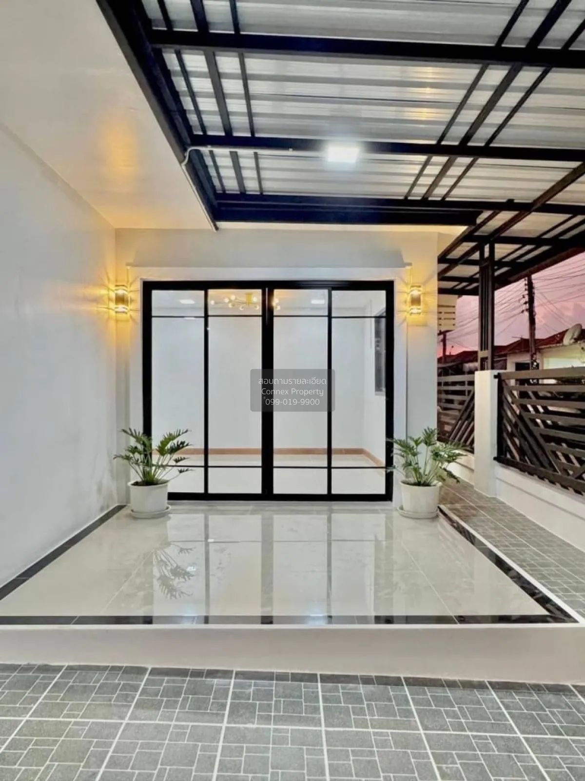 ขายทาวน์เฮ้าส์/ทาวน์โฮม  พฤกษา 3 ซ.วัดลาดปลาดุก ห้องมุม รีโนเวทให