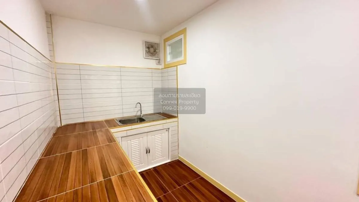 For Sale Townhouse/Townhome  , Baan Pruksa 3 Soi Watlatpladuk , B