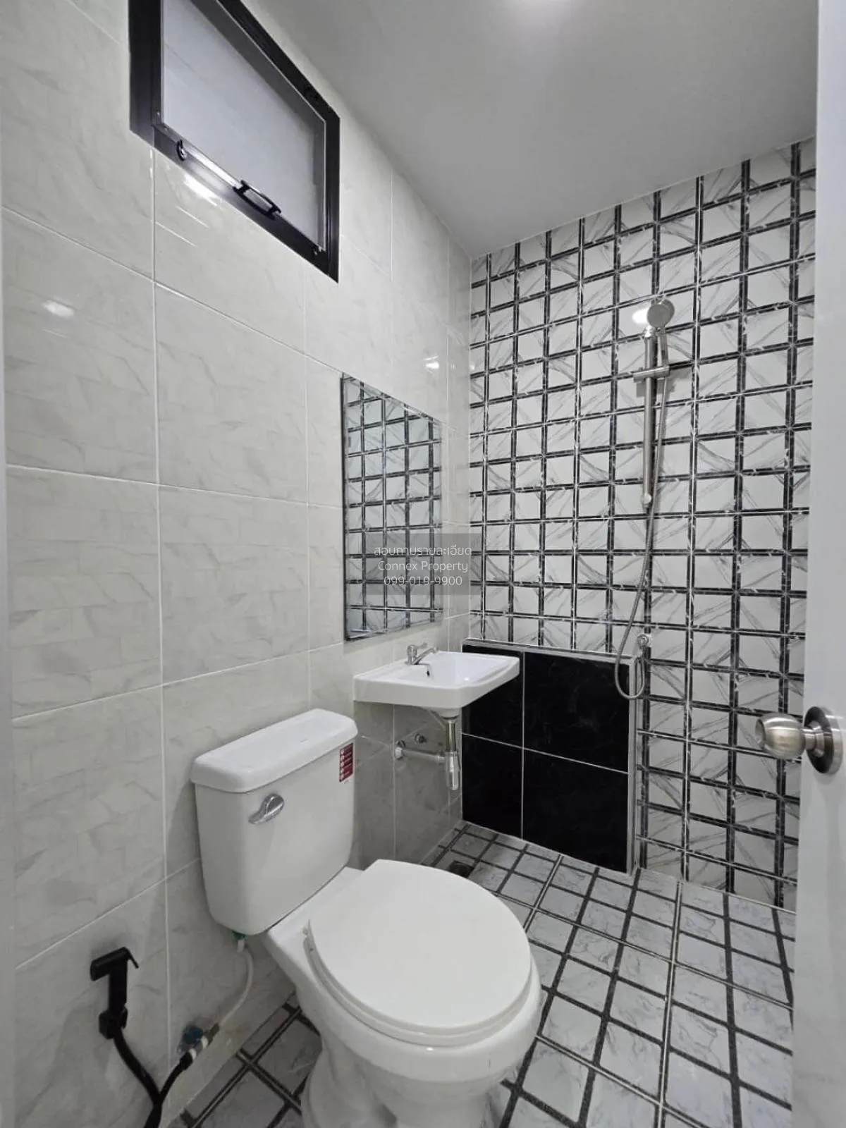 For Sale Townhouse/Townhome  , Baan Pruksa 3 Soi Watlatpladuk , B