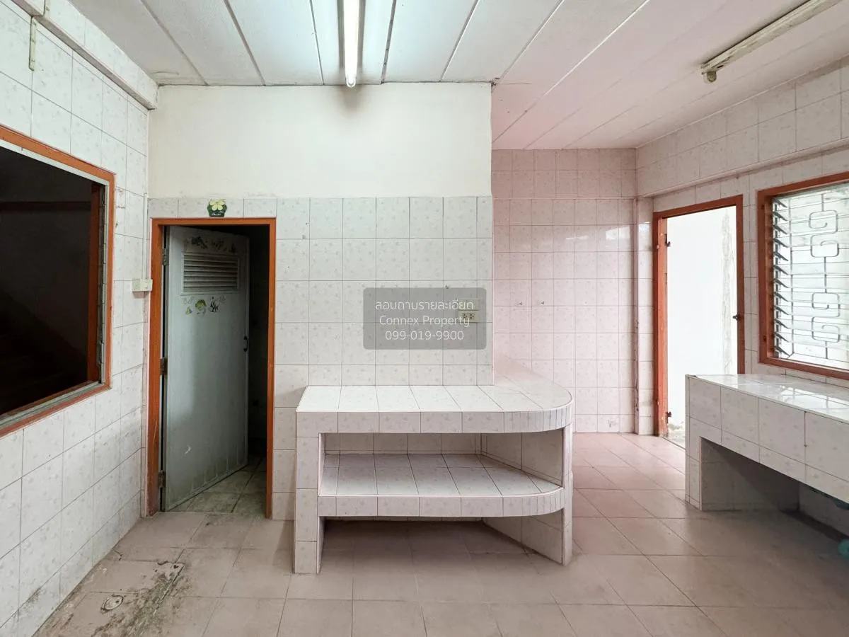 ขายอาคารพาณิชย์ ซอยเพชรเกษม 42 แยก 1 แขวงบางจาก เขตภาษีเจริญ กรุง