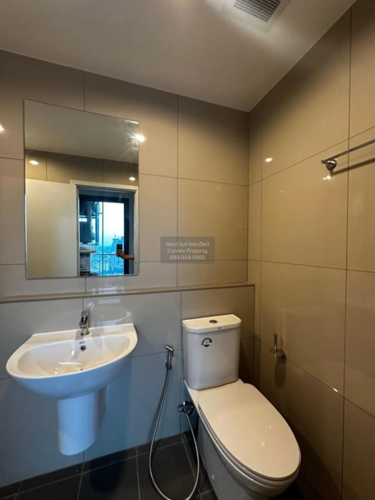 เช่าคอนโด  เดอะ ทรี หัวหมาก อินเตอร์เชนจ์ หัวหมาก เขต บางกะปิ กรุ 4