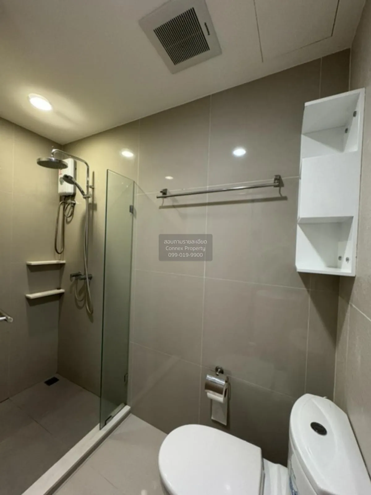 For Rent Condo , Rhythm Asoke 2 , MRT-Phra Ram 9 , Bang Kapi , Hu