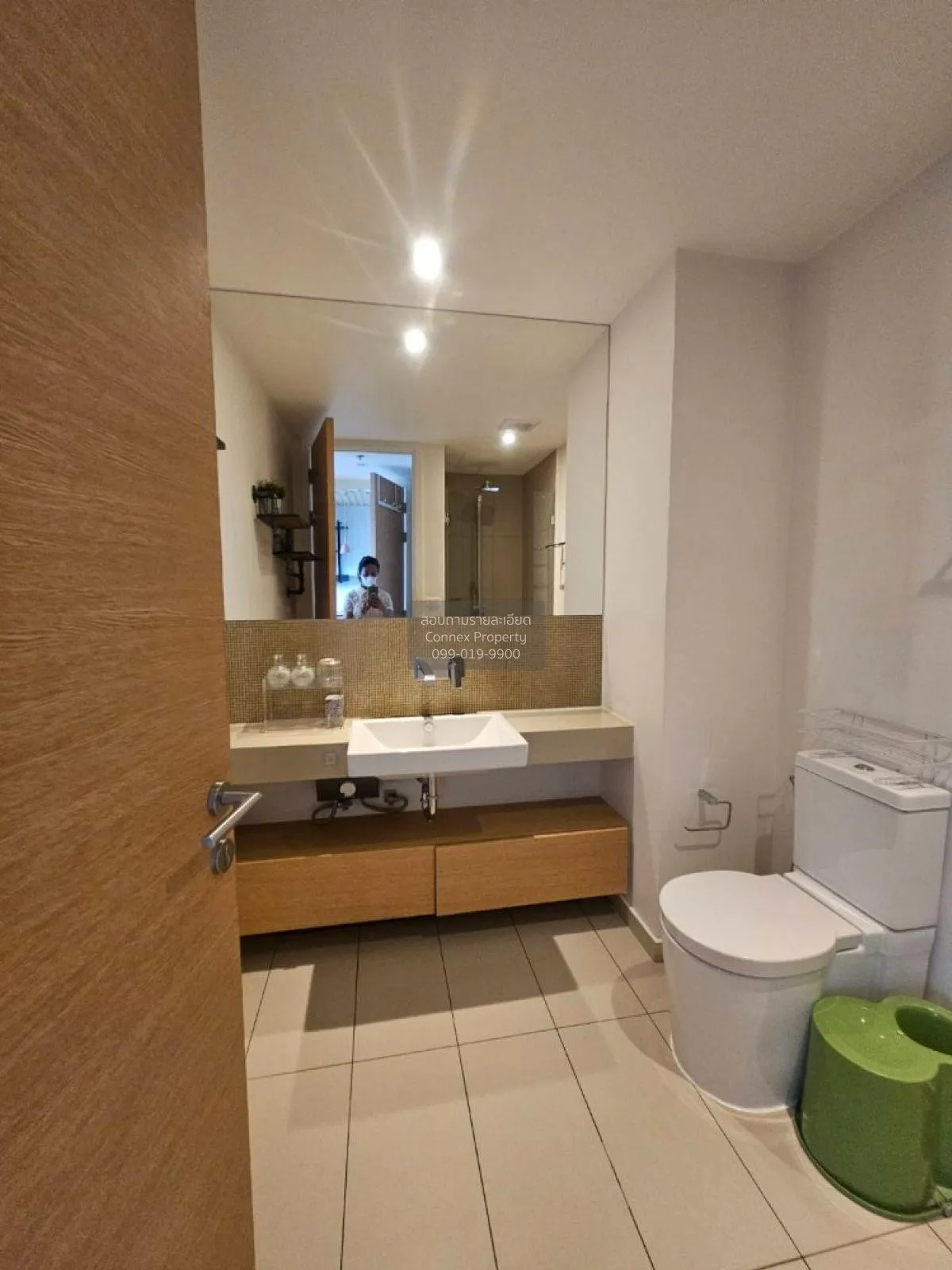 For Rent Condo , The Lofts Ekkamai , BTS-Ekkamai , Phra Khanong N