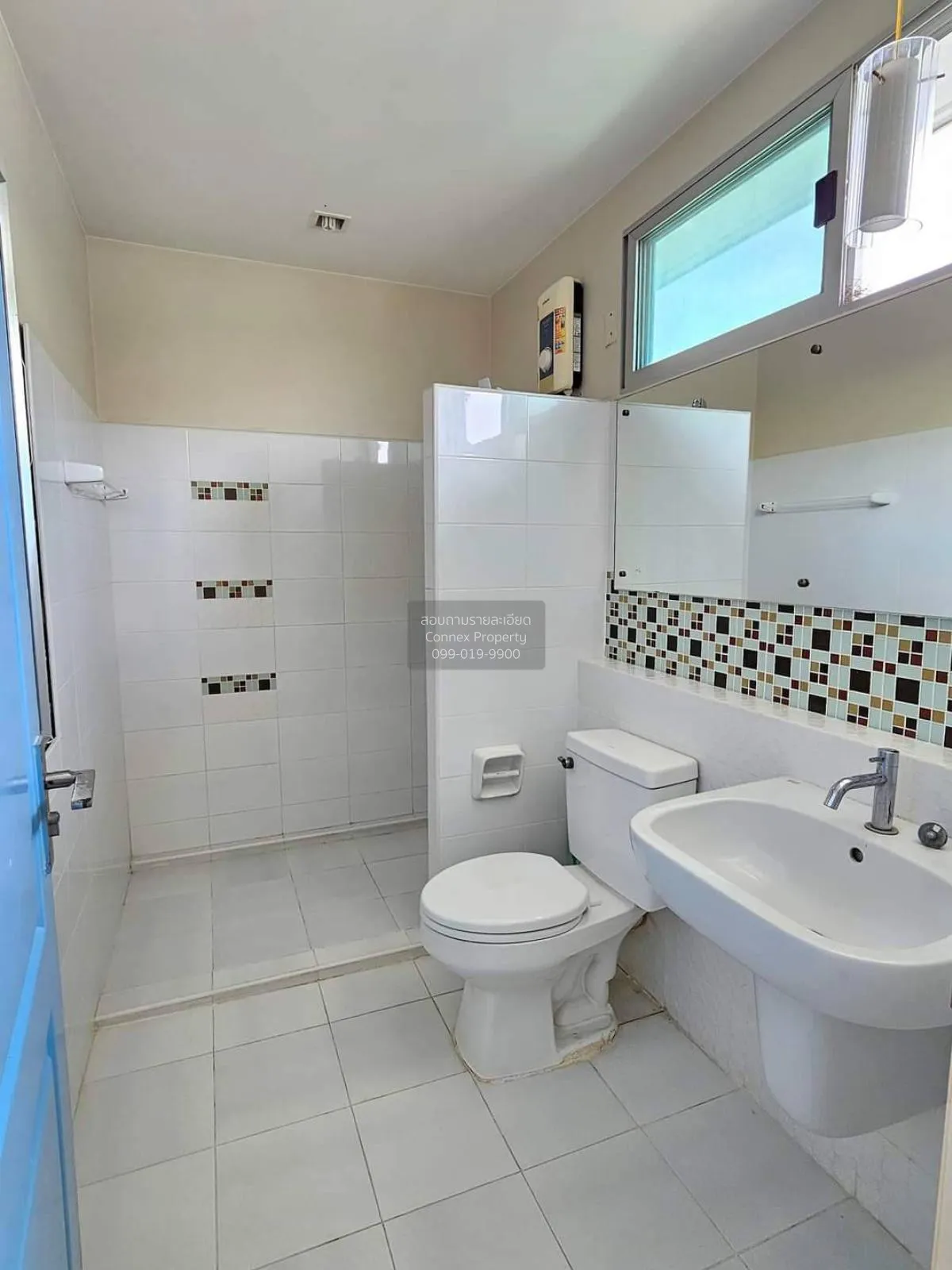 ขายทาวน์เฮ้าส์/ทาวน์โฮม  บ้านใหม่ พระราม 9 - ศรีนครินทร์ ARL-บ้าน