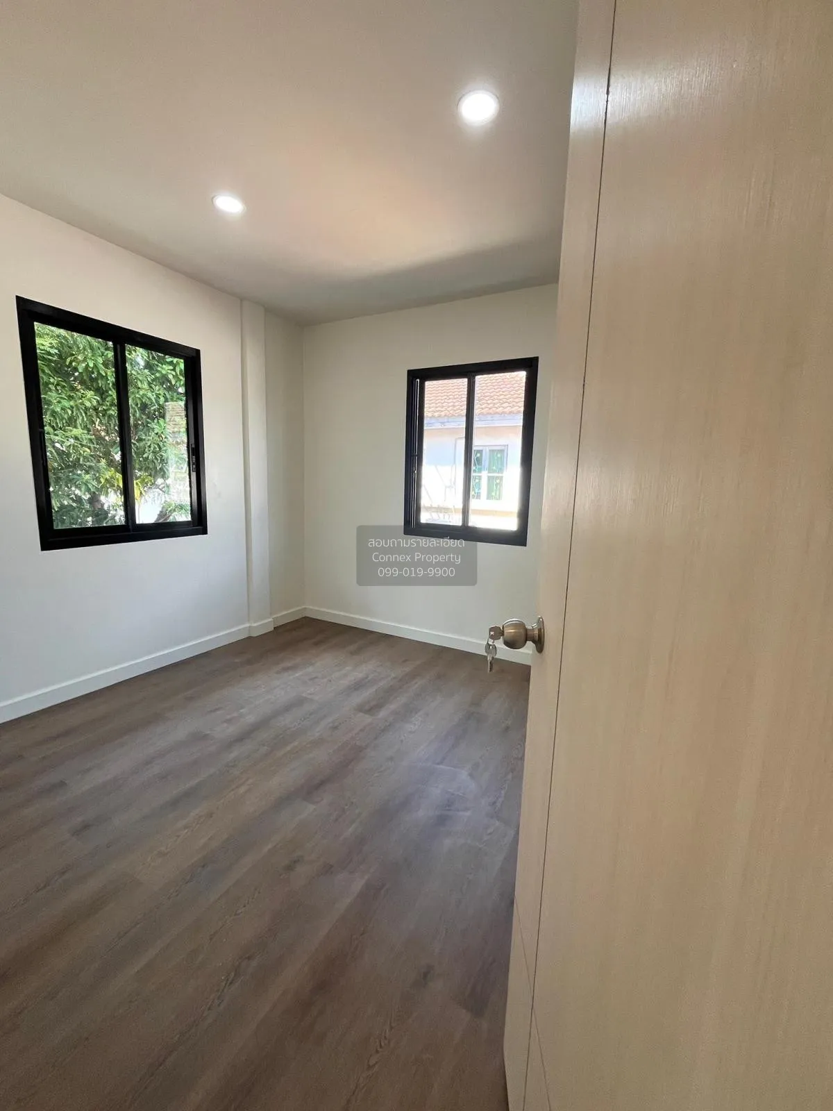 ขายบ้าน  ชัยพฤกษ์ ซอยวัดลาดปลาดุก หน้ากว้าง รีโนเวทใหม่ MRT-คลองบ