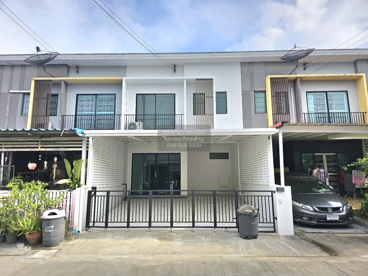 For Sale Townhouse/Townhome  , THE CONNECT Suanluang - Onnut , ne 1
