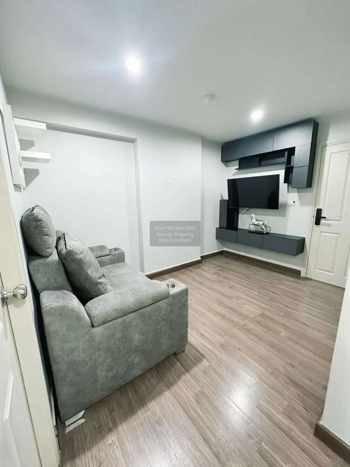 For Sale Condo , You 3 Condo @ Yak Kaset , Sena Nikhom , Chatucha 2