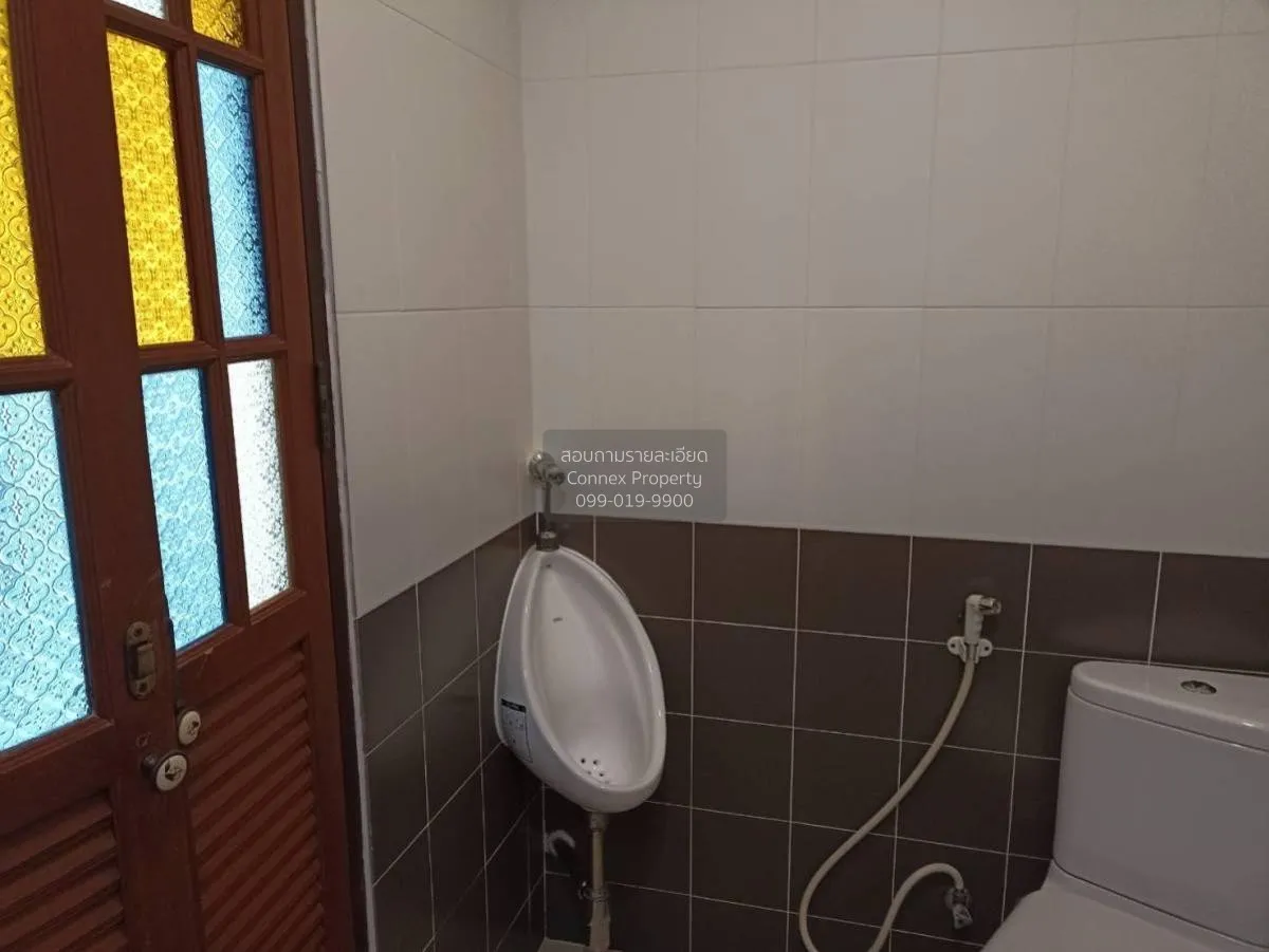 For Rent Townhouse/Townhome  , Yoo Charoen 29 , Sam Saen Nok , Hu