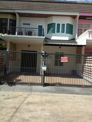 For Rent Townhouse/Townhome  , Yoo Charoen 29 , Sam Saen Nok , Huai Khwang , Bangkok , CX-110529