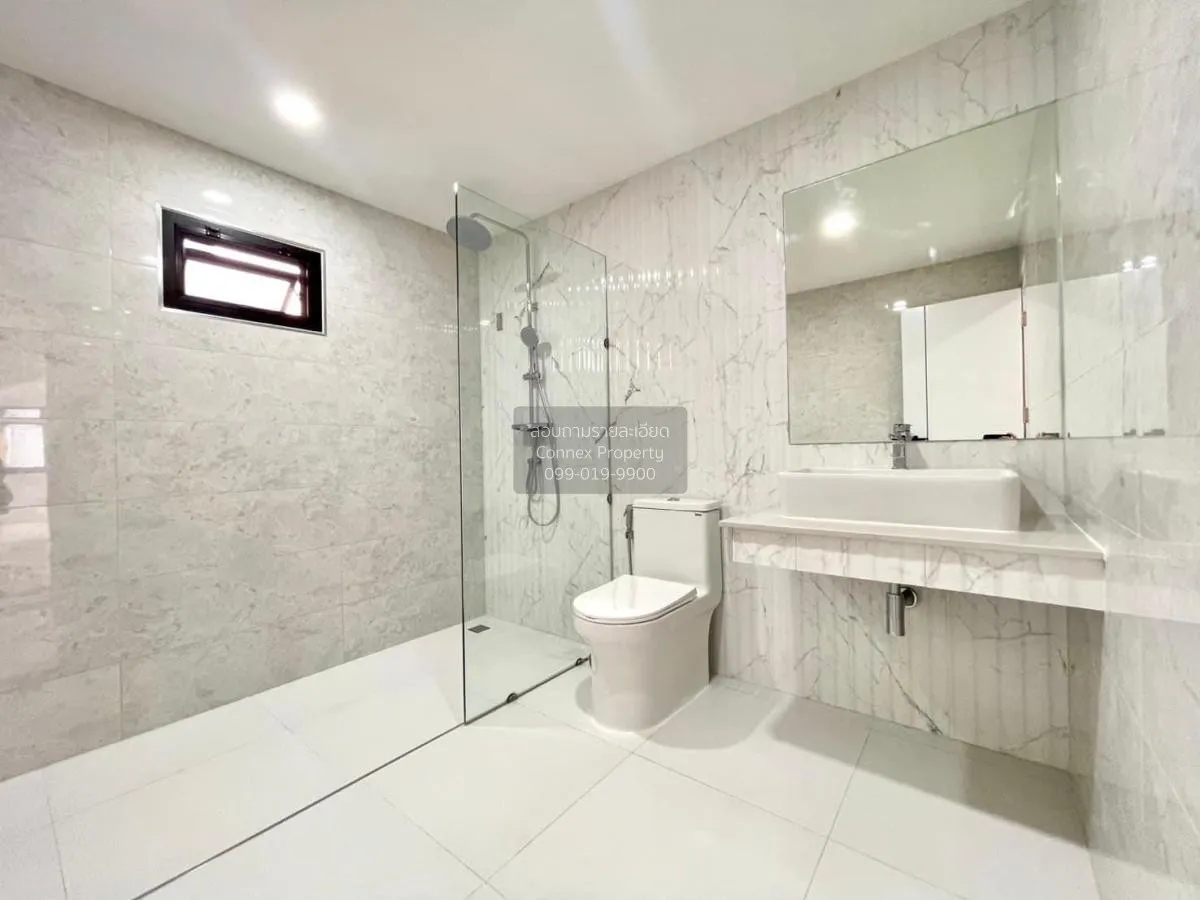 For Sale 2 storey house , Soi Wat Weluwanaram 36 , newly renovate