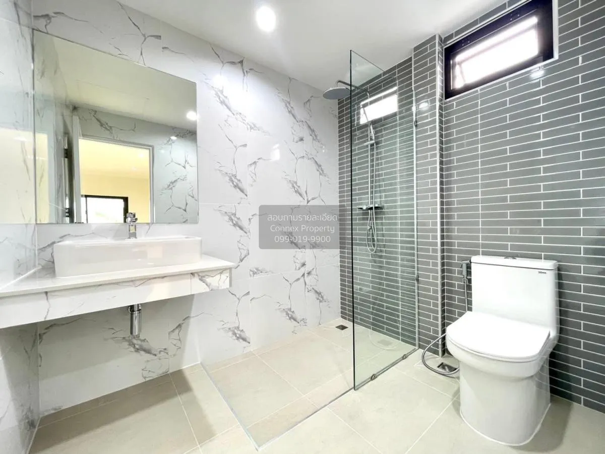 For Sale 2 storey house , Soi Wat Weluwanaram 36 , newly renovate