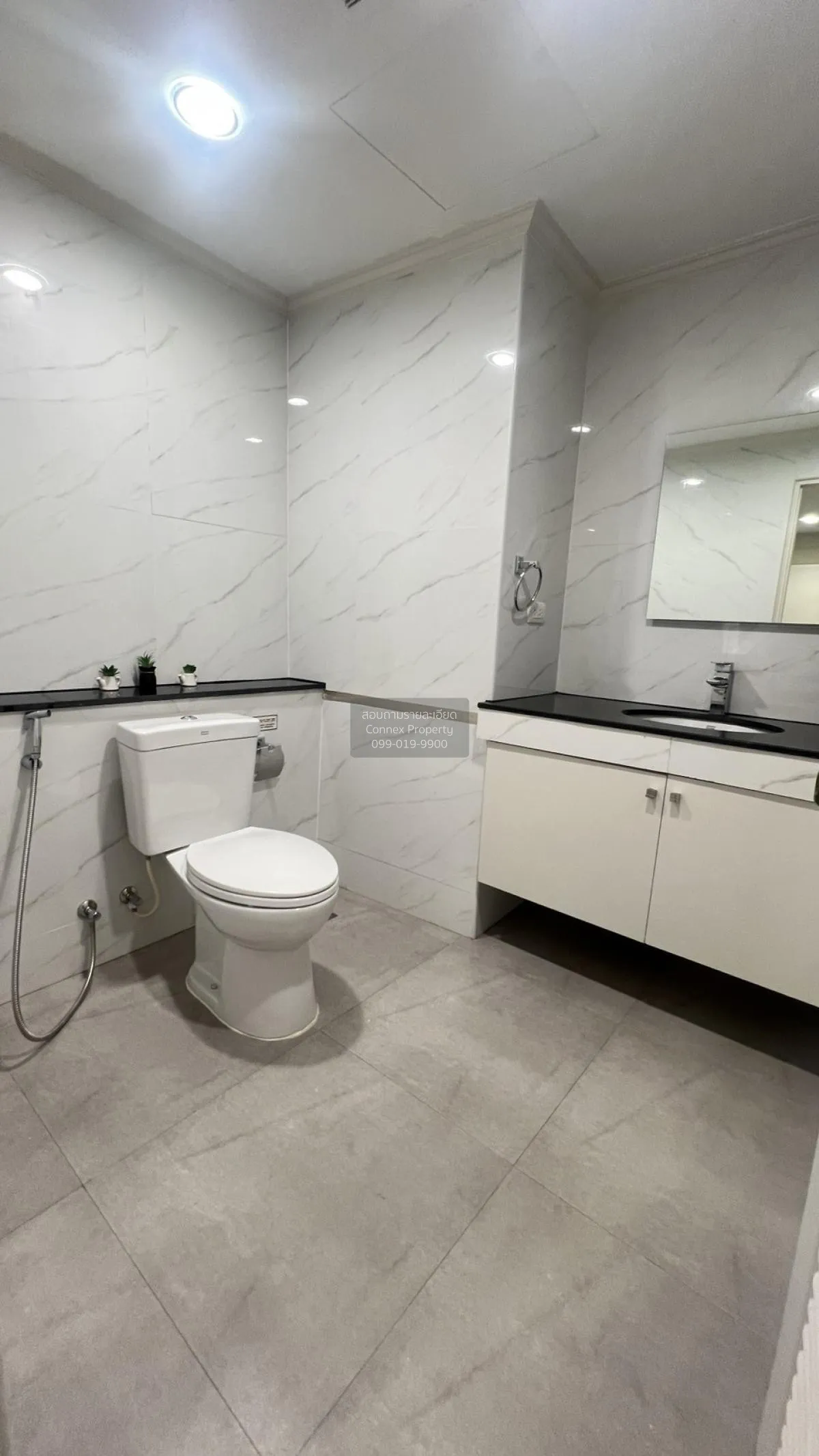 เช่าคอนโด  เอ็ม ทาวเวอร์ BTS-พร้อมพงษ์ คลองตันเหนือ เขต วัฒนา กรุ