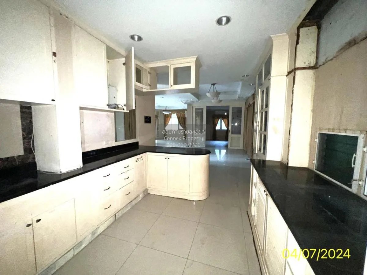 For Sale House , Maneeya Masterpiece Rattanathibet , MRT-Sai Ma ,